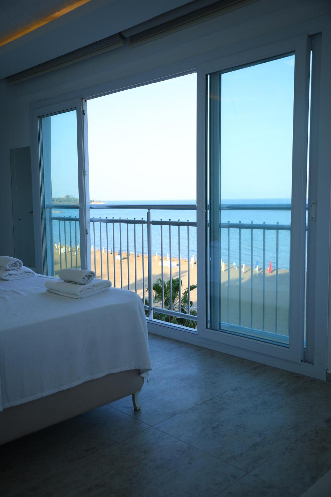 Hotel Angel Beach - Kizkalesi Mersin Erdemli ภายนอก รูปภาพ
